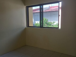 Townhouse For Rent in Queensbury, Kingston / St. Andrew Jamaica | [10]