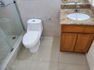 Apartment For Rent in Drumbair, Kingston / St. Andrew Jamaica | [10]