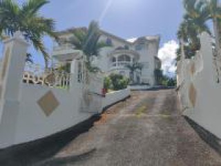 10 bed House For Sale in Mandeville, Manchester, Jamaica