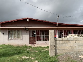 House For Sale in Willowdene, St. Catherine Jamaica | [1]
