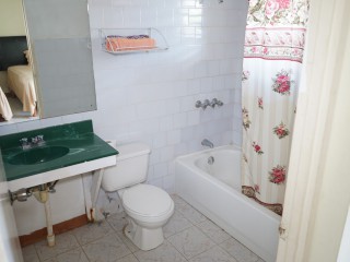 Commercial building For Sale in Santa Cruz, St. Elizabeth Jamaica | [12]
