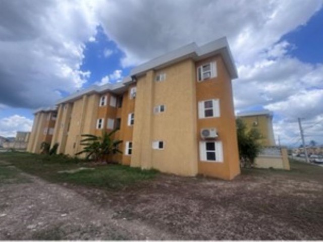 Apartment For Sale in Spanish Town, St. Catherine Jamaica | [3]