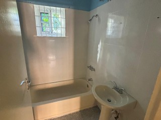 House For Rent in Pembroke Hall, Kingston / St. Andrew Jamaica | [4]