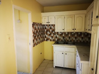 House For Rent in Portmore, St. Catherine Jamaica | [10]