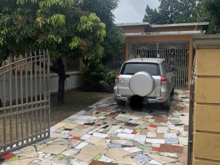 3 bed House For Rent in Red Hills Road, Kingston / St. Andrew, Jamaica