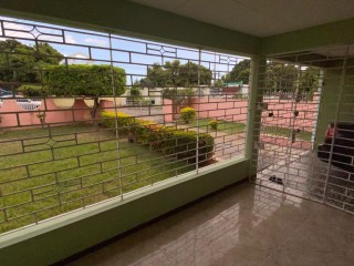 House For Rent in Molynes, Kingston / St. Andrew Jamaica | [1]