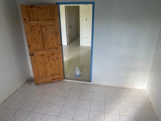 Flat For Rent in Innswood Village, St. Catherine Jamaica | [9]