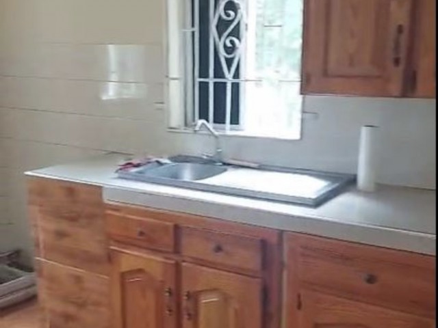 Flat For Rent in Hampton Green, St. Catherine Jamaica | [1]