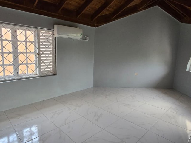 Apartment For Rent in Waterloo Road, Kingston / St. Andrew Jamaica | [6]