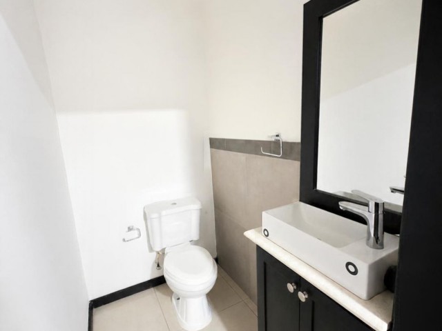 Apartment For Rent in Millsborough, Kingston / St. Andrew Jamaica | [8]