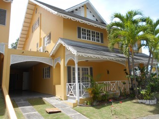 3 bed Townhouse For Sale in Kingston 8, Kingston / St. Andrew, Jamaica