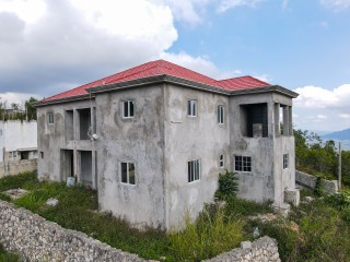 House For Sale in Coopers Hill, Kingston / St. Andrew Jamaica | [12]