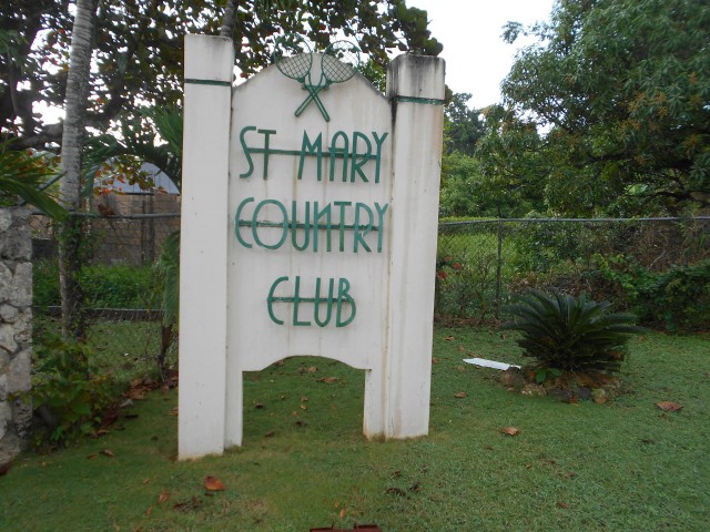 House For Sale in St Mary Country Club, St. Mary Jamaica | [14]