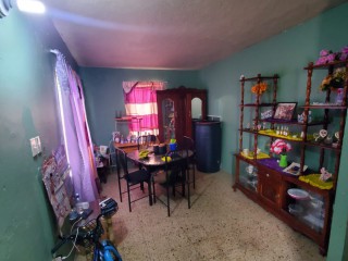 House For Sale in Hayes Newtown, Clarendon Jamaica | [3]