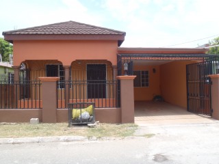 House For Sale in Portmore, St. Catherine Jamaica | [1]