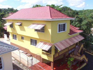 7 bed House For Sale in May Day, Manchester, Jamaica