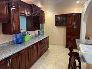 4 bed House For Sale in Guys Hill, St. Catherine, Jamaica