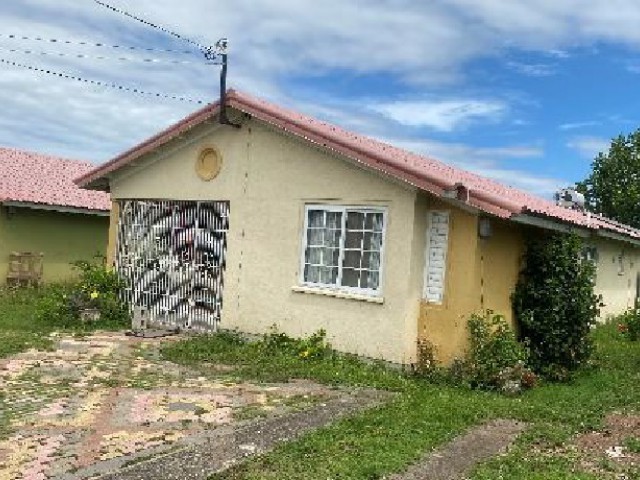 House For Sale in Old Harbour, St. Catherine Jamaica | [11]