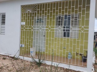 1 bed House For Rent in Longville Park phase 3, Clarendon, Jamaica