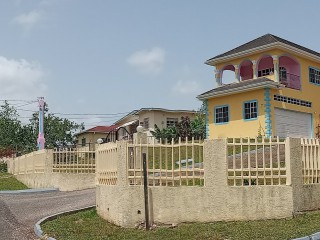 House For Sale in Mandeville, Manchester Jamaica | [8]