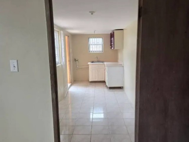 1 bed House For Rent - Kingston, Kingston / St. Andrew, Jamaica
