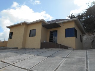 3 bed House For Sale in Mandeville, Manchester, Jamaica
