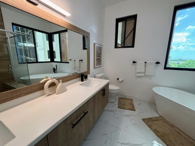 2 bed Apartment For Sale - GrosvenorManor Park, Kingston / St. Andrew, Jamaica