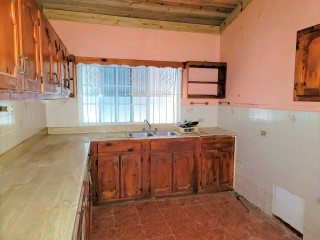 House For Sale in Caledonia Meadows, Manchester Jamaica | [7]