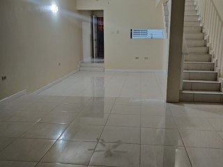 Townhouse For Rent in JACKS HILL, Kingston / St. Andrew Jamaica | [3]