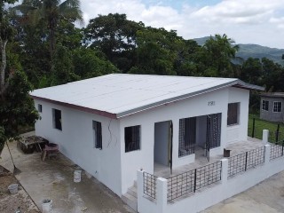 House For Sale in Bog Walk, St. Catherine Jamaica | [1]