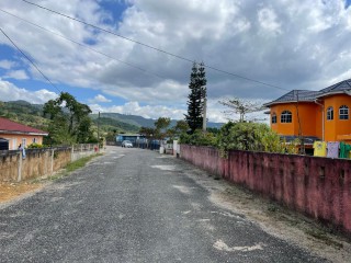 6 bed House For Sale in Mile Gully, Manchester, Jamaica