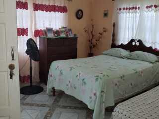 House For Sale in Blackwood Gardens, St. Catherine Jamaica | [4]