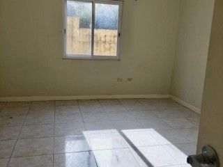 1 bed Apartment For Sale in Reading Manor, St. James, Jamaica