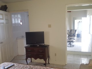 Apartment For Rent in May Pen, Clarendon Jamaica | [4]