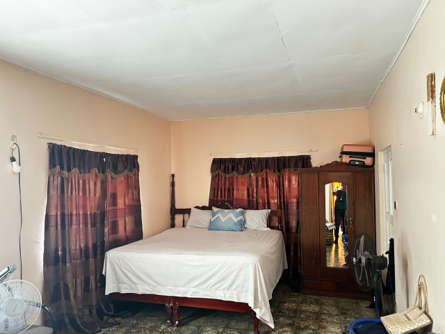 House For Sale in Black River, St. Elizabeth Jamaica | [5]