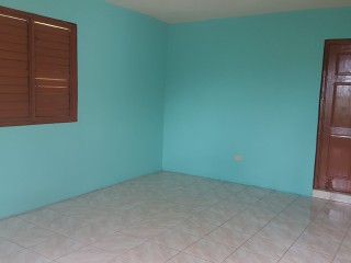 House For Rent in RETIREMENT, St. James Jamaica | [2]
