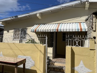 2 bed House For Sale in Nannyville, Kingston / St. Andrew, Jamaica