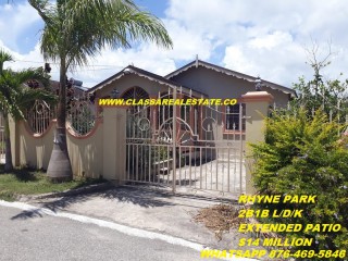 House For Sale in RHYNE PARK, St. James Jamaica | [9]
