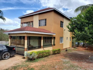 House For Sale in BELLEVUE HEIGHTS, St. Catherine Jamaica | [1]