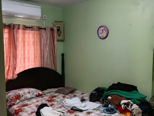 House For Sale in Kensington, St. Catherine Jamaica | [4]