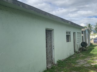 3 bed House For Sale in Fairview Park, St. Catherine, Jamaica