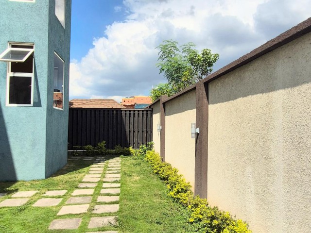 Apartment For Sale in MOLYNES GARDENS, Kingston / St. Andrew Jamaica | [1]