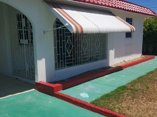 2 bed House For Sale in BRIDGEPORT, St. Catherine, Jamaica