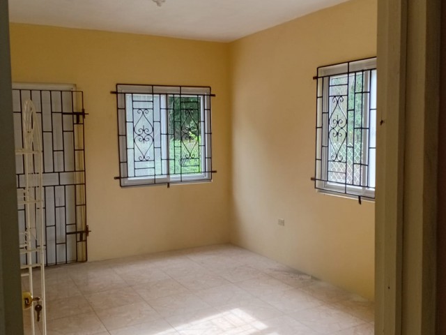 House For Rent in Bottom Hampstead, St. Thomas Jamaica | [4]