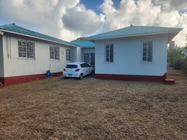 House For Sale in TOWER ISLE, St. Mary Jamaica | [5]
