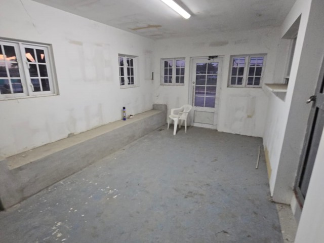 Commercial building For Sale in Willowdene, St. Catherine Jamaica | [7]