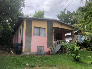 2 bed House For Sale in Windsor Castle, Portland, Jamaica