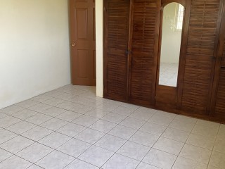 Flat For Rent in Hellshire Heights, St. Catherine Jamaica | [3]