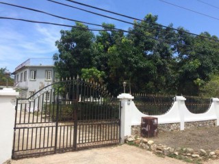 House For Rent in POINCIANNA DRIVE, St. James Jamaica | [3]