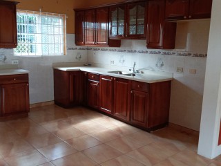 Townhouse For Rent in Constant Spring, Kingston / St. Andrew Jamaica | [2]